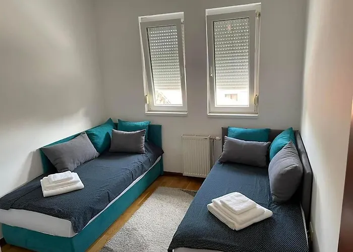 Ares Διαμέρισμα Τσάτσακ