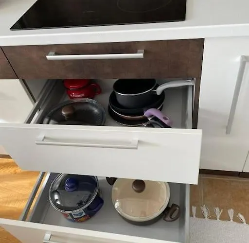 Ares Διαμέρισμα Τσάτσακ